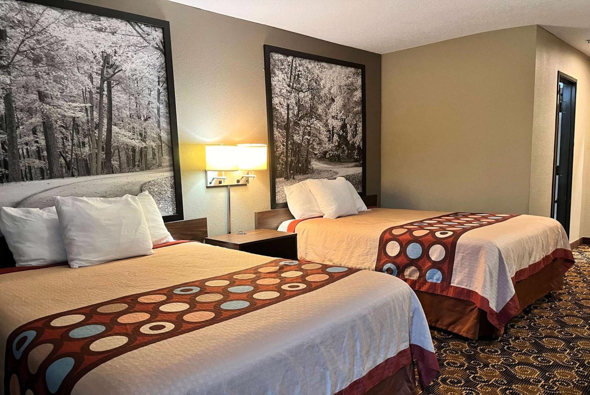 Super 8 By Wyndham Evansville North Stacer Exteriér fotografie