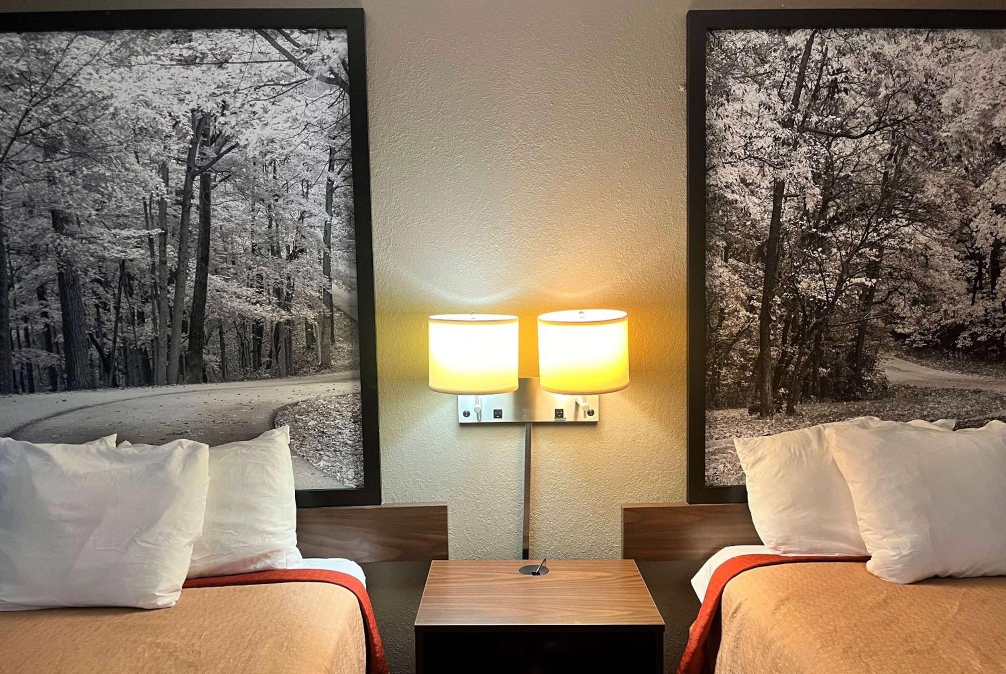 Super 8 By Wyndham Evansville North Stacer Exteriér fotografie