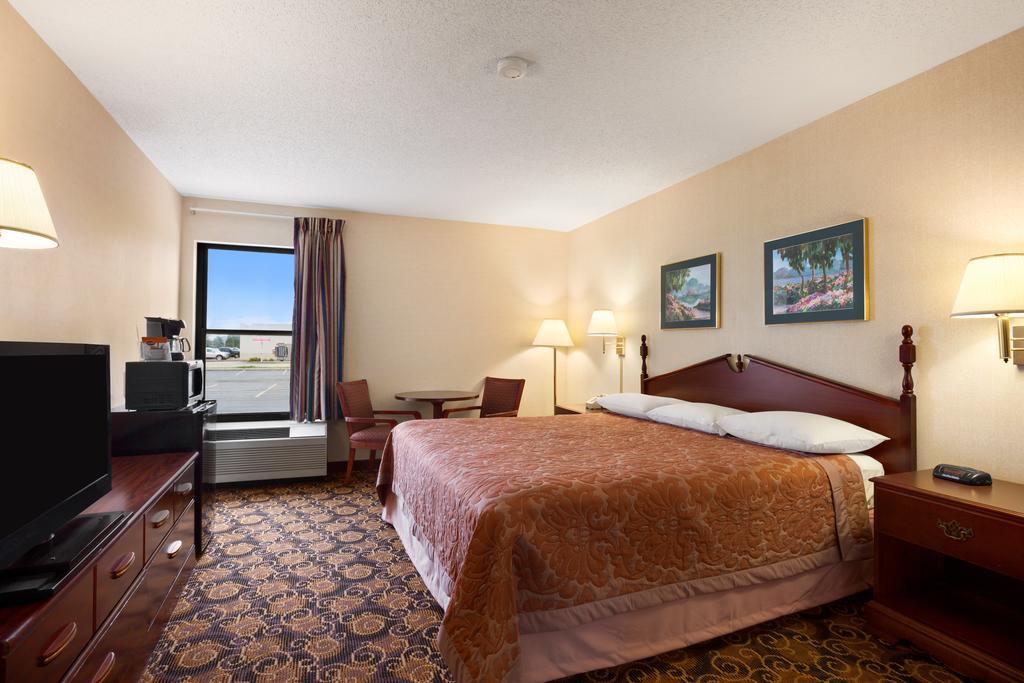 Super 8 By Wyndham Evansville North Stacer Exteriér fotografie